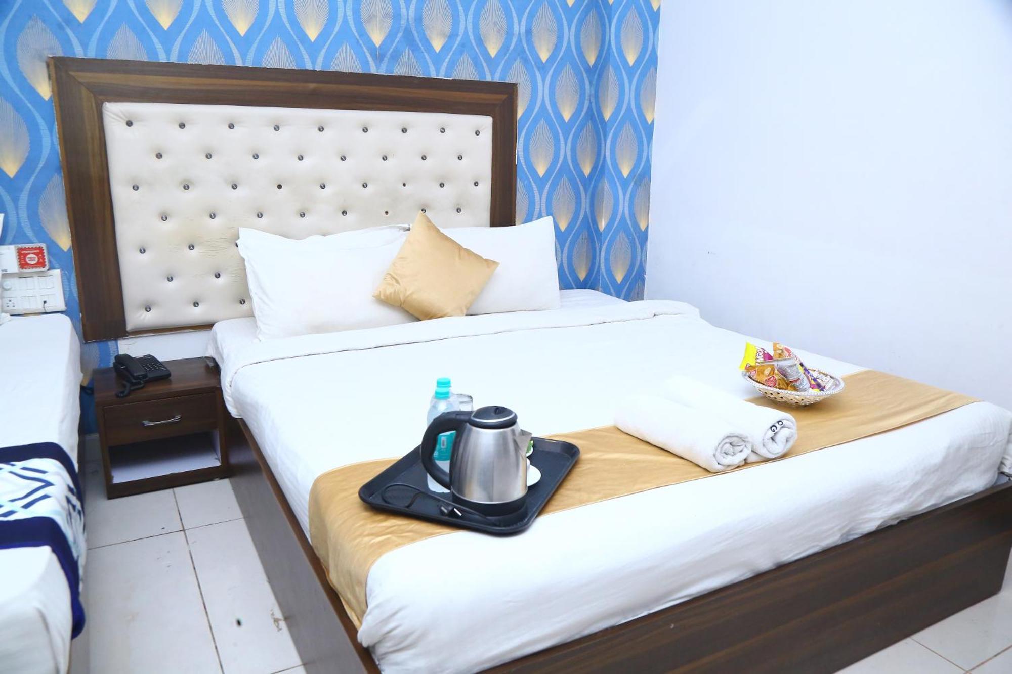 Hotel Mn Grand Shamshabad Airport Zone Hyderabad Eksteriør bilde