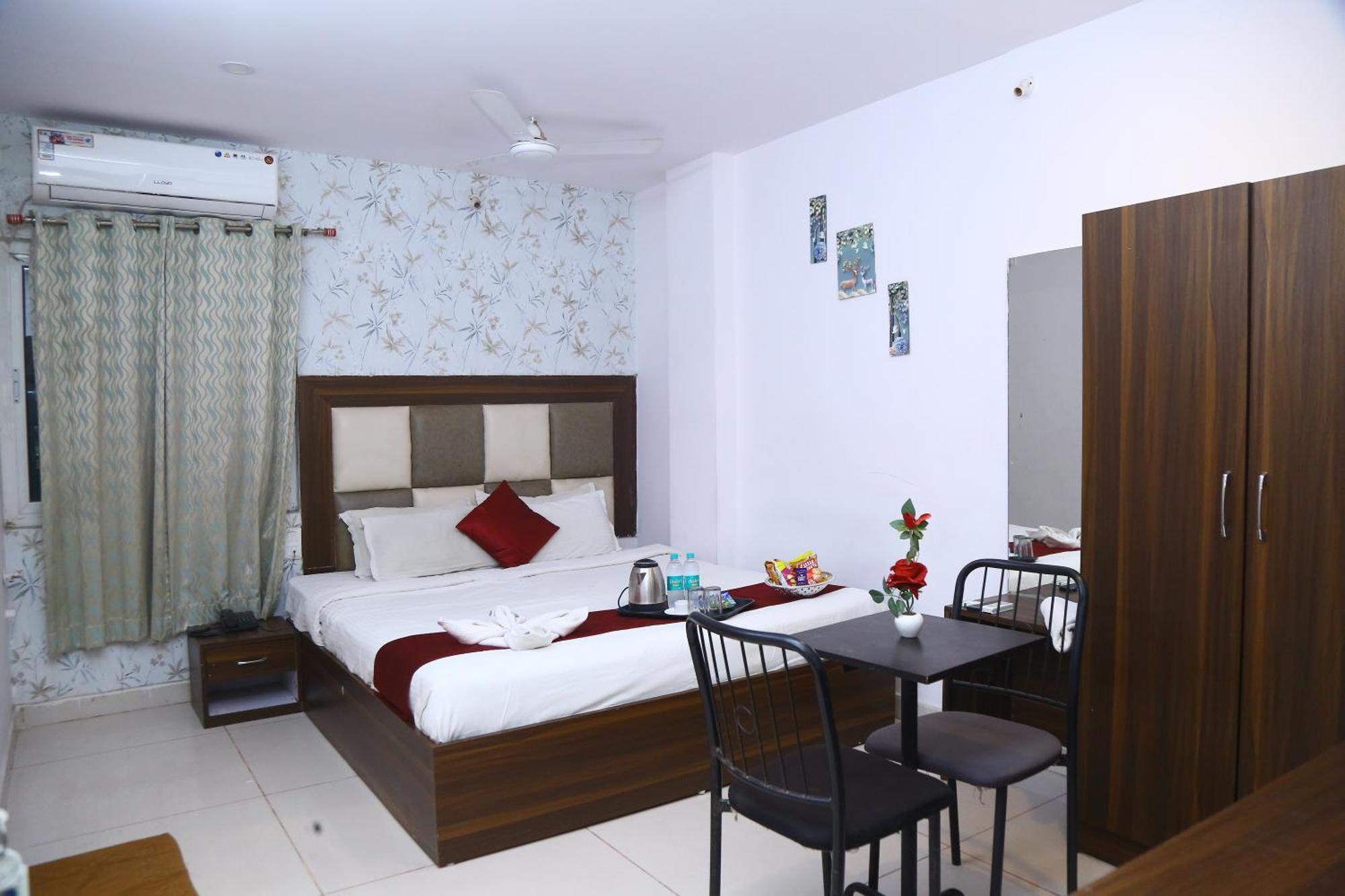 Hotel Mn Grand Shamshabad Airport Zone Hyderabad Eksteriør bilde