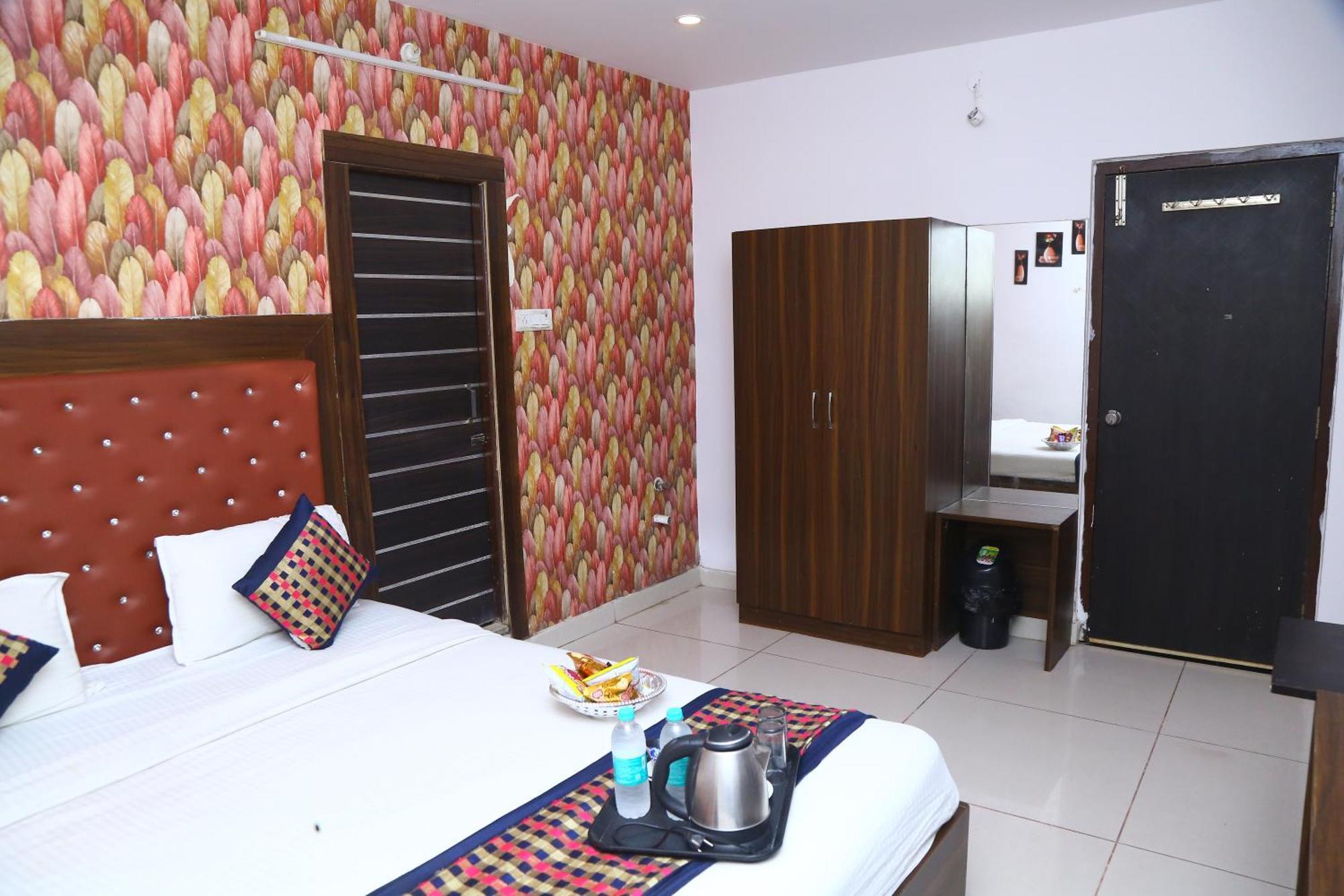 Hotel Mn Grand Shamshabad Airport Zone Hyderabad Eksteriør bilde