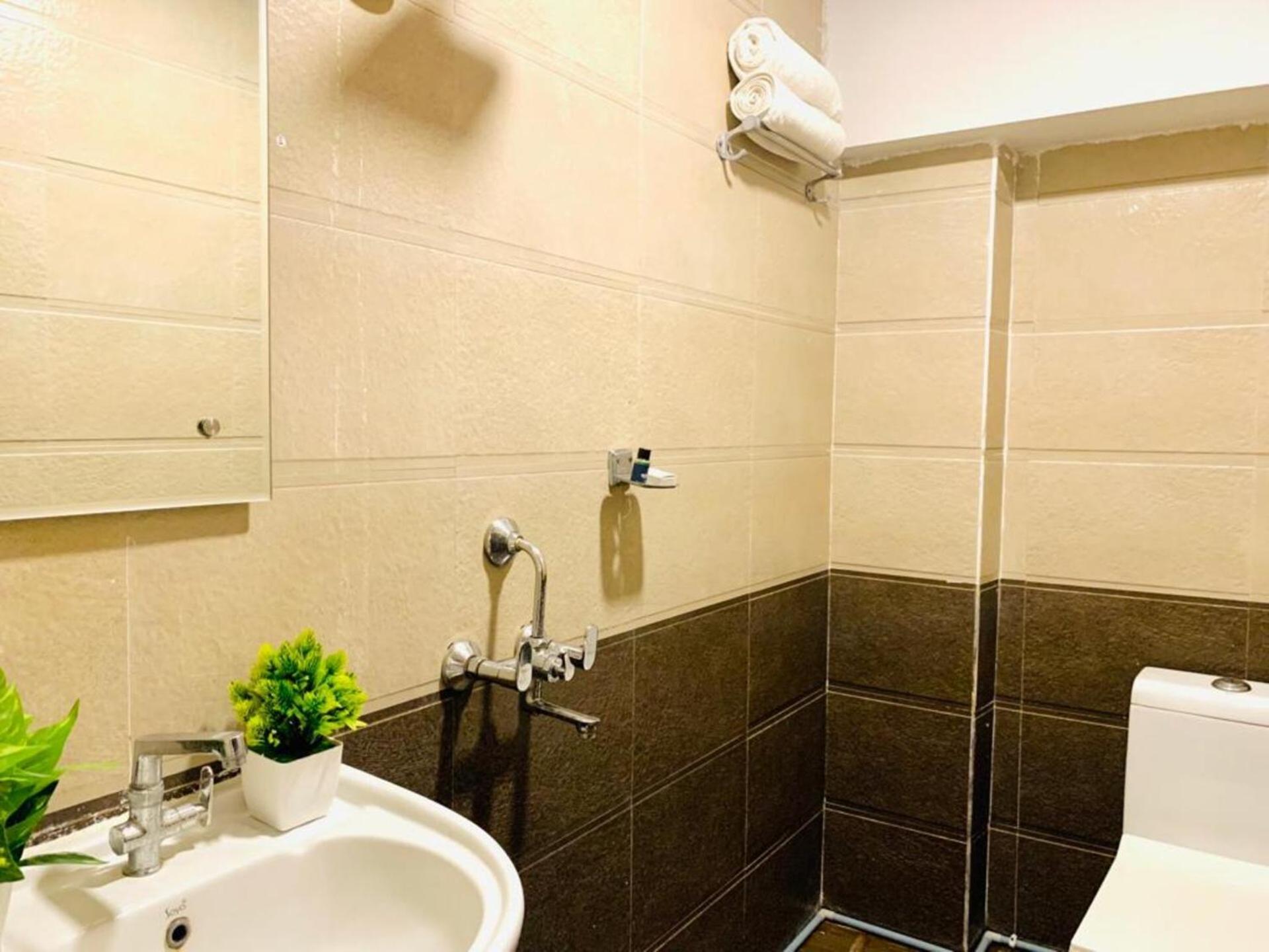 Hotel Mn Grand Shamshabad Airport Zone Hyderabad Eksteriør bilde